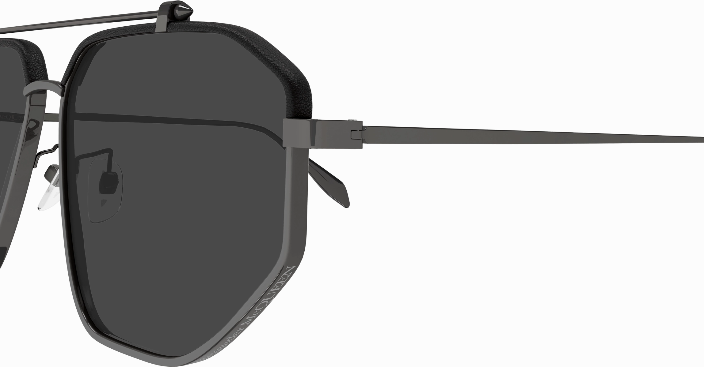 Alexander McQueen AM0337S