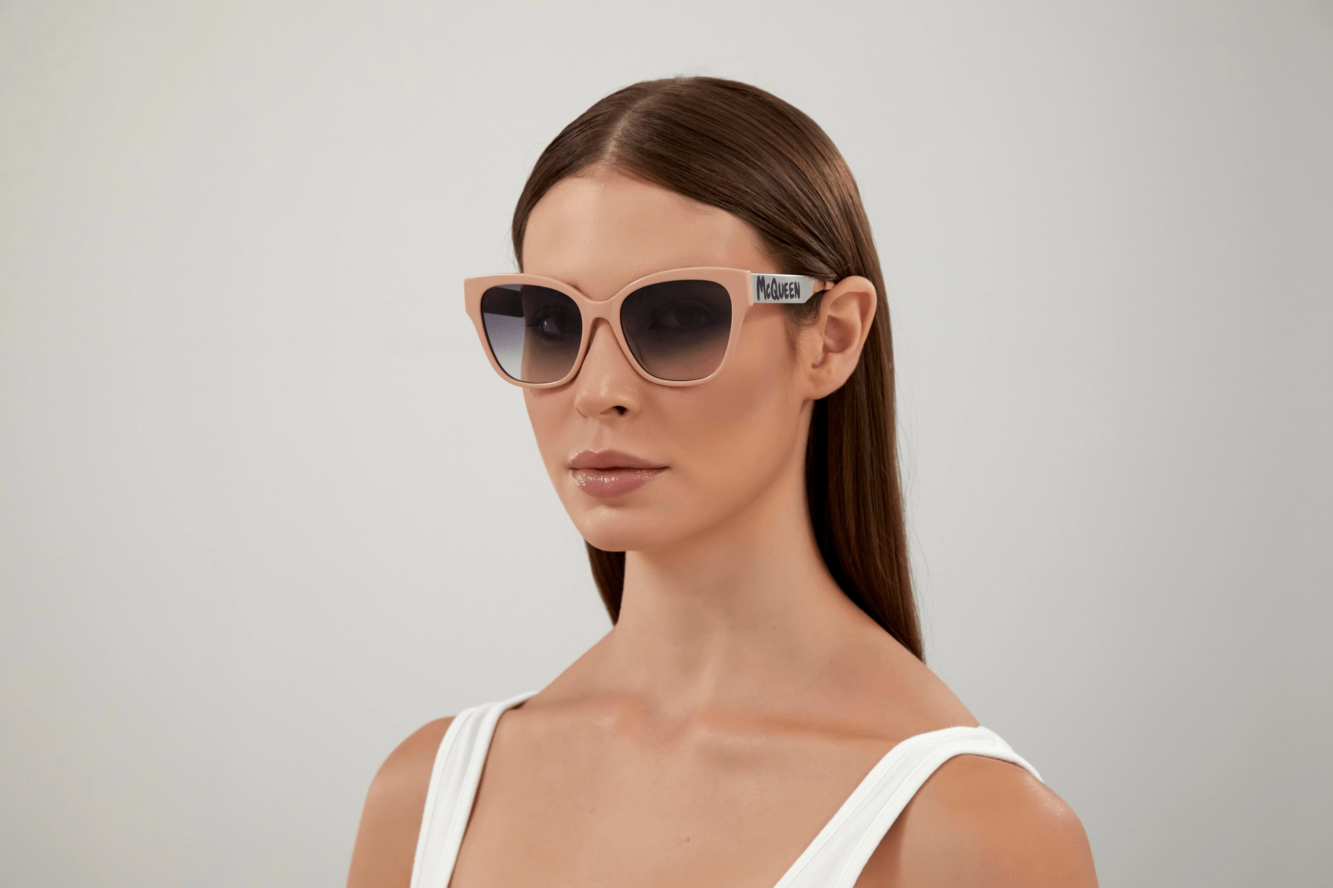 Alexander McQueen AM0353S