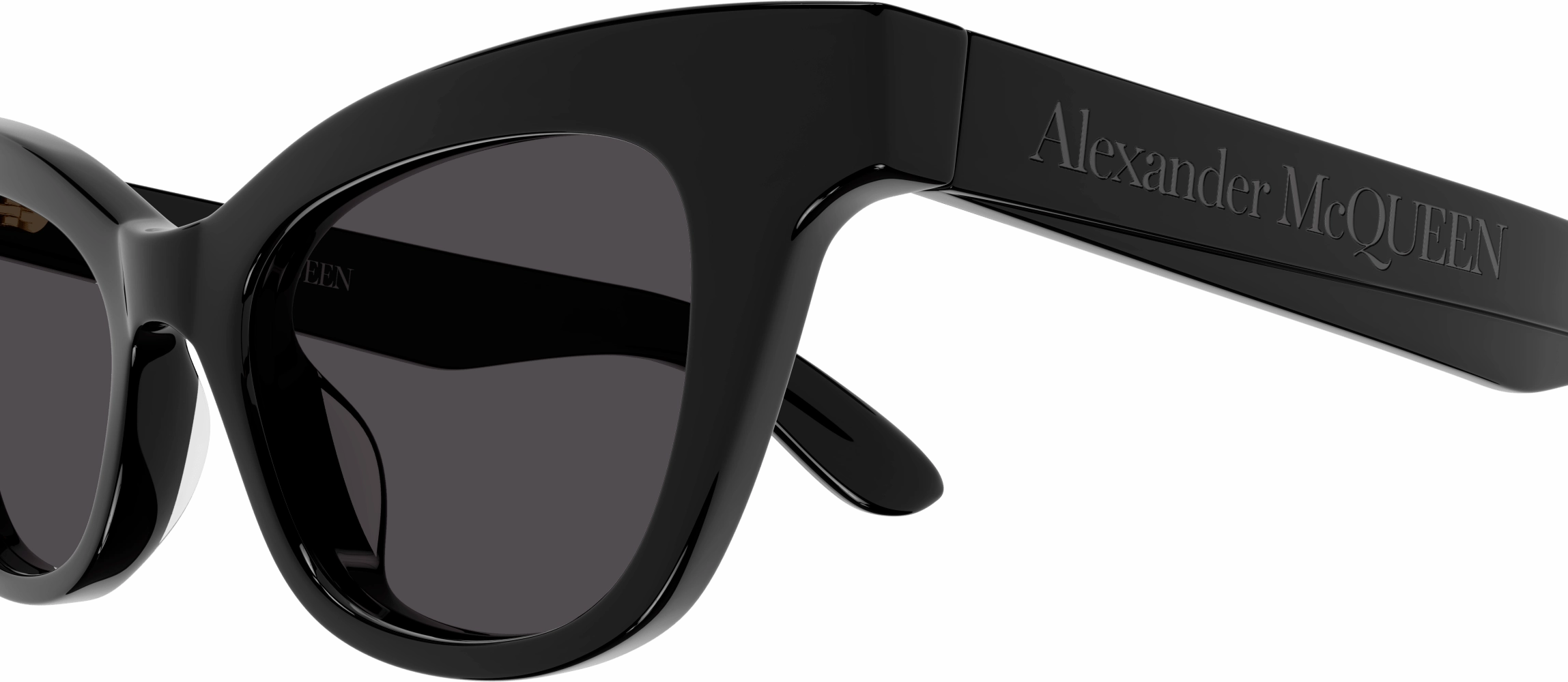 Alexander McQueen AM0381S