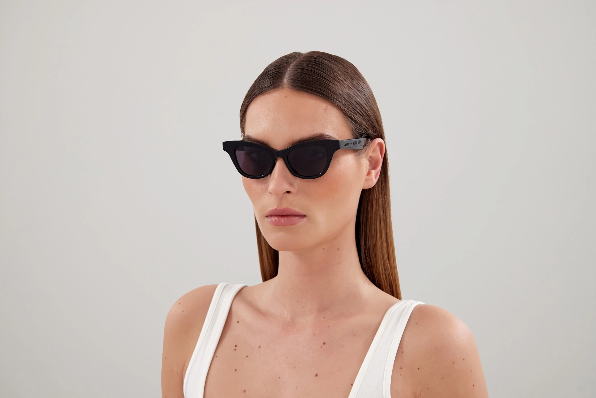 Alexander McQueen AM0381S