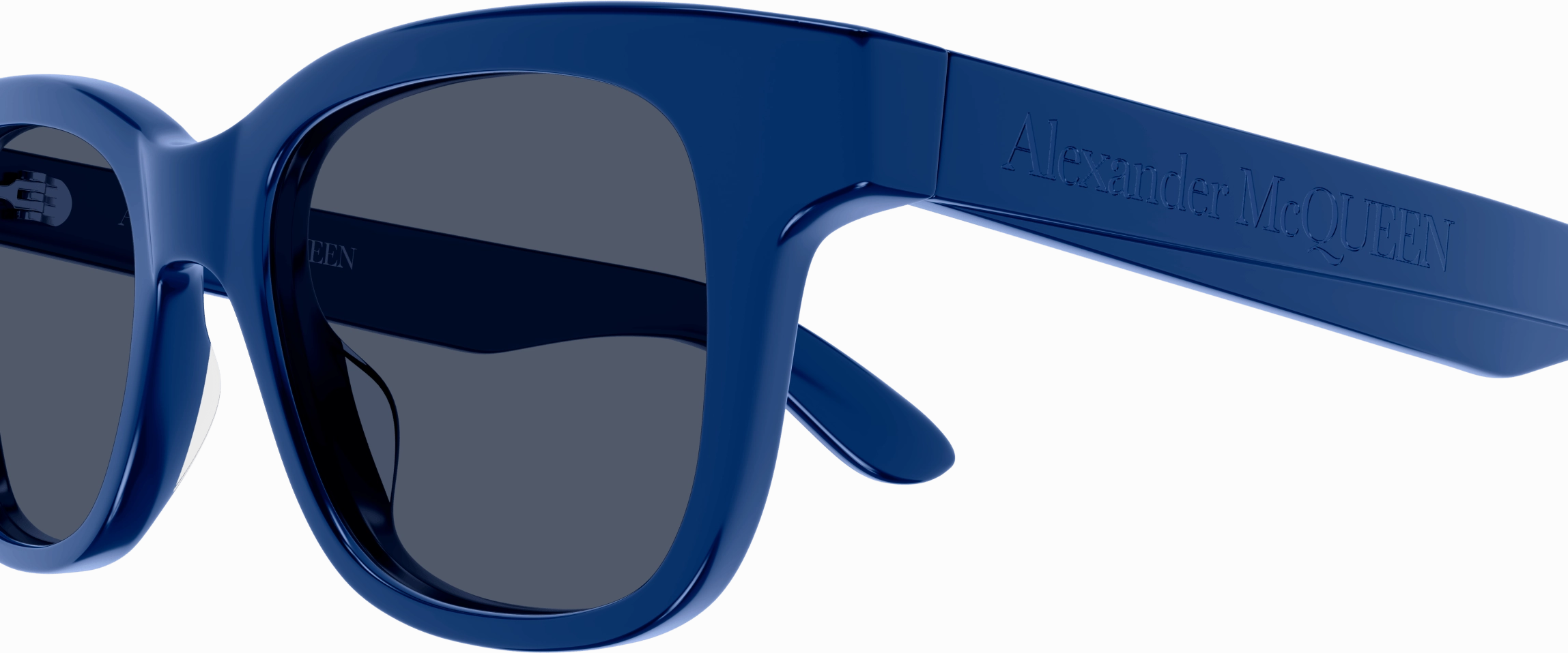 Alexander McQueen AM0382S