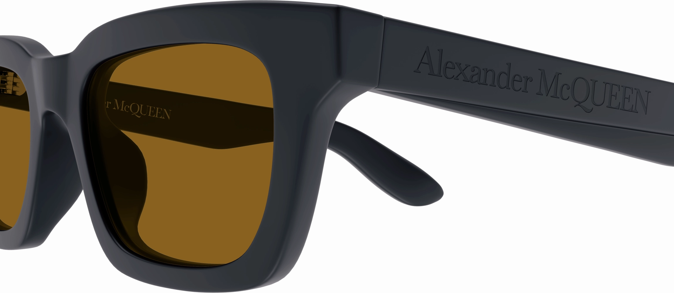 Alexander McQueen AM0392S