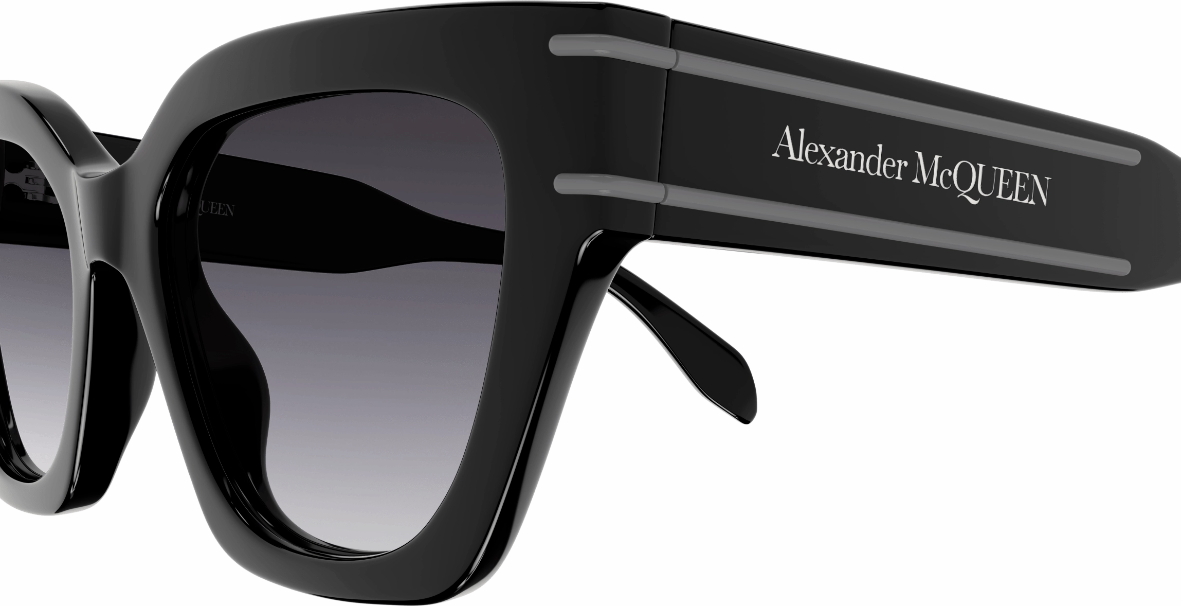 Alexander McQueen AM0398S