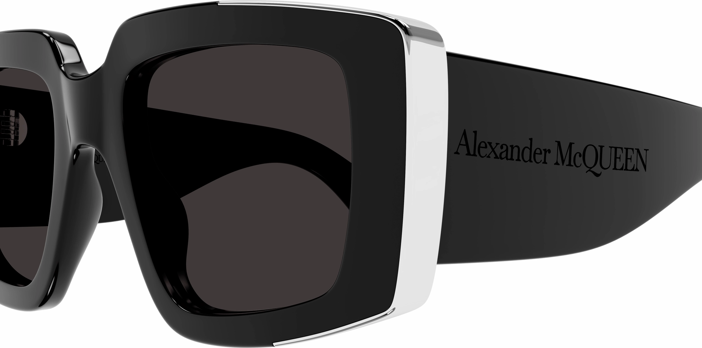 Alexander McQueen AM0446S