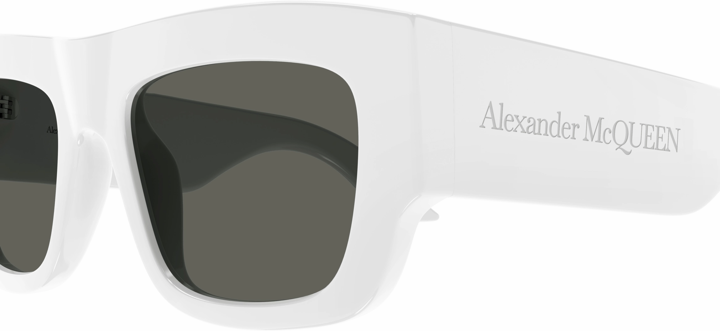 Alexander McQueen AM0449S