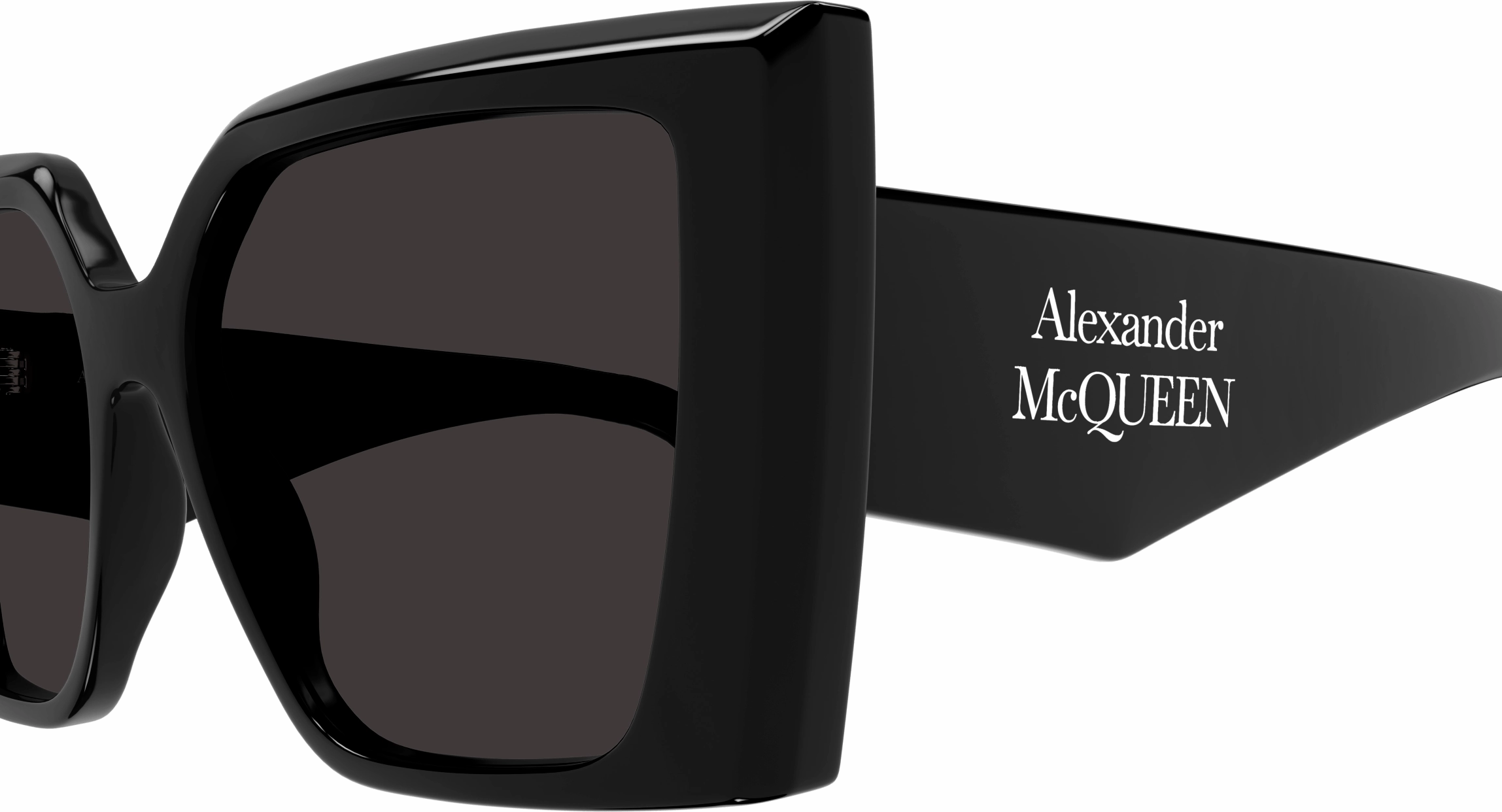 Alexander McQueen AM0467S