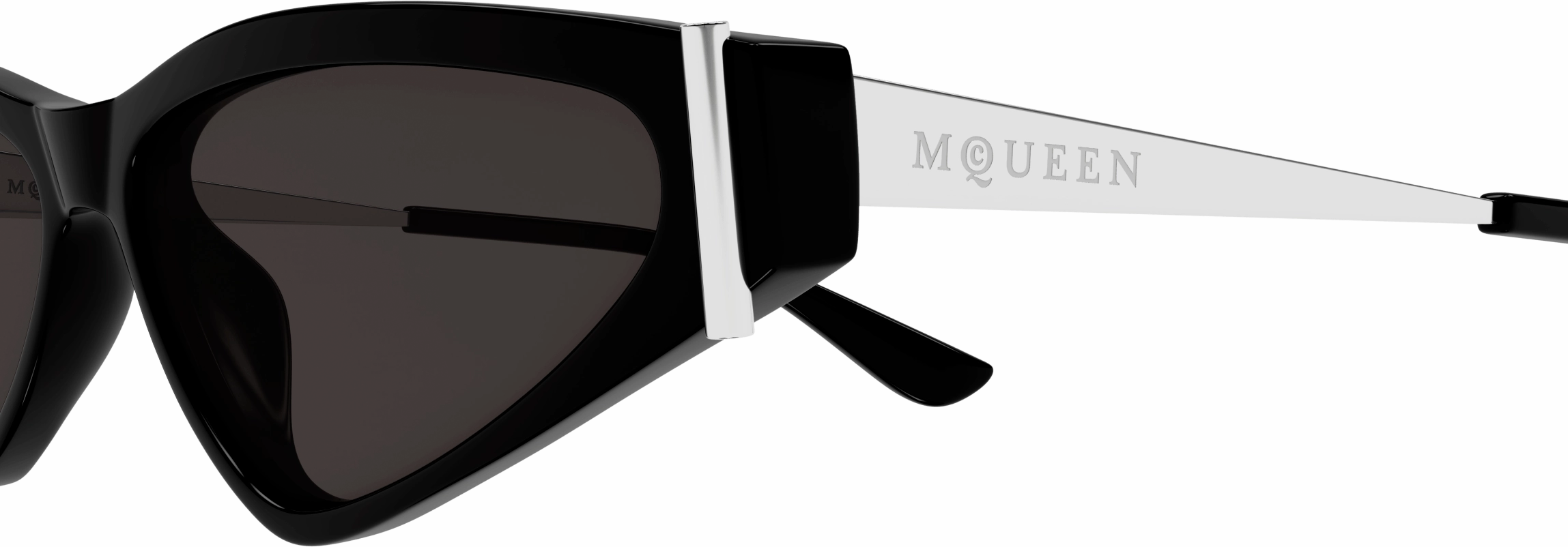 Alexander McQueen AM0493S