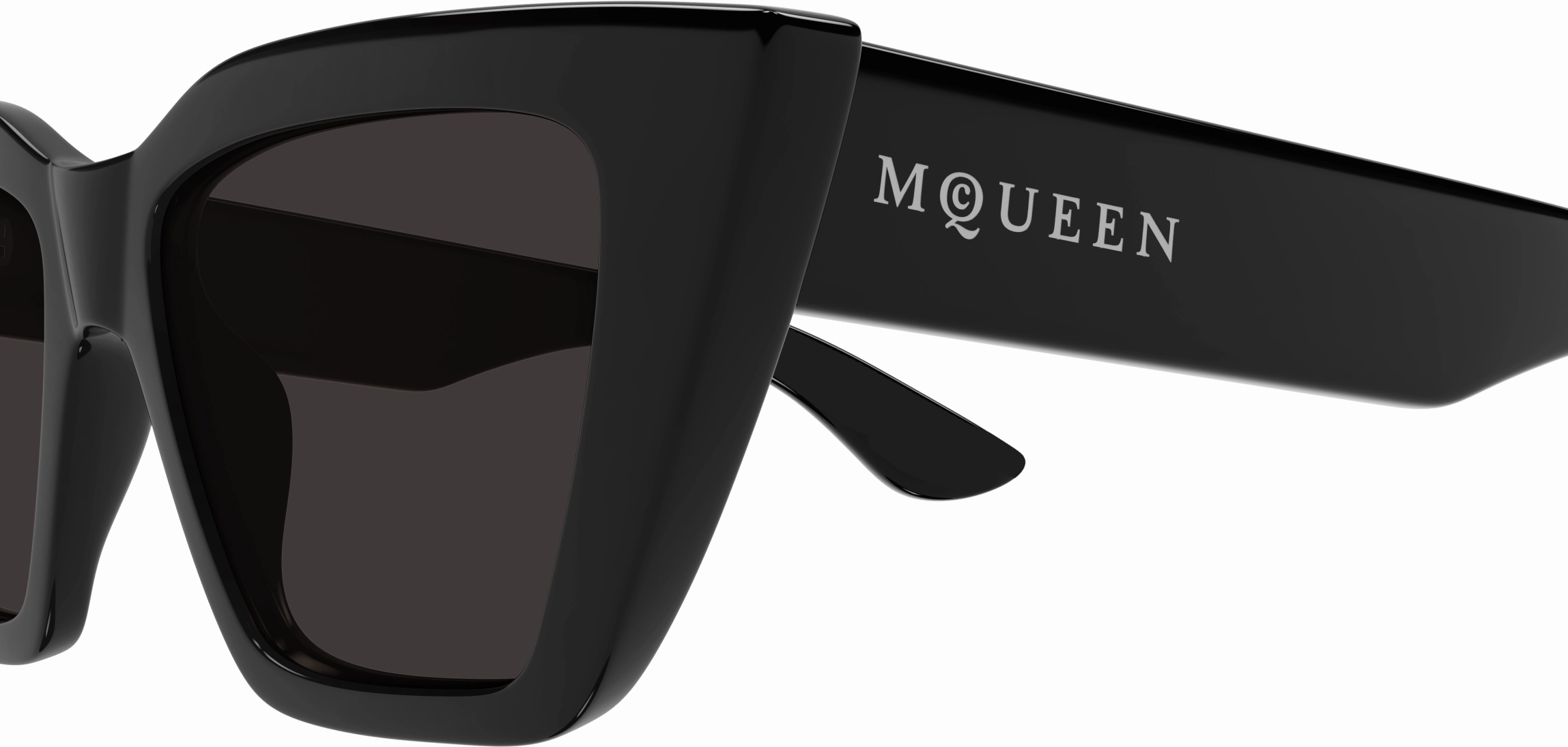 Alexander McQueen AM0507S