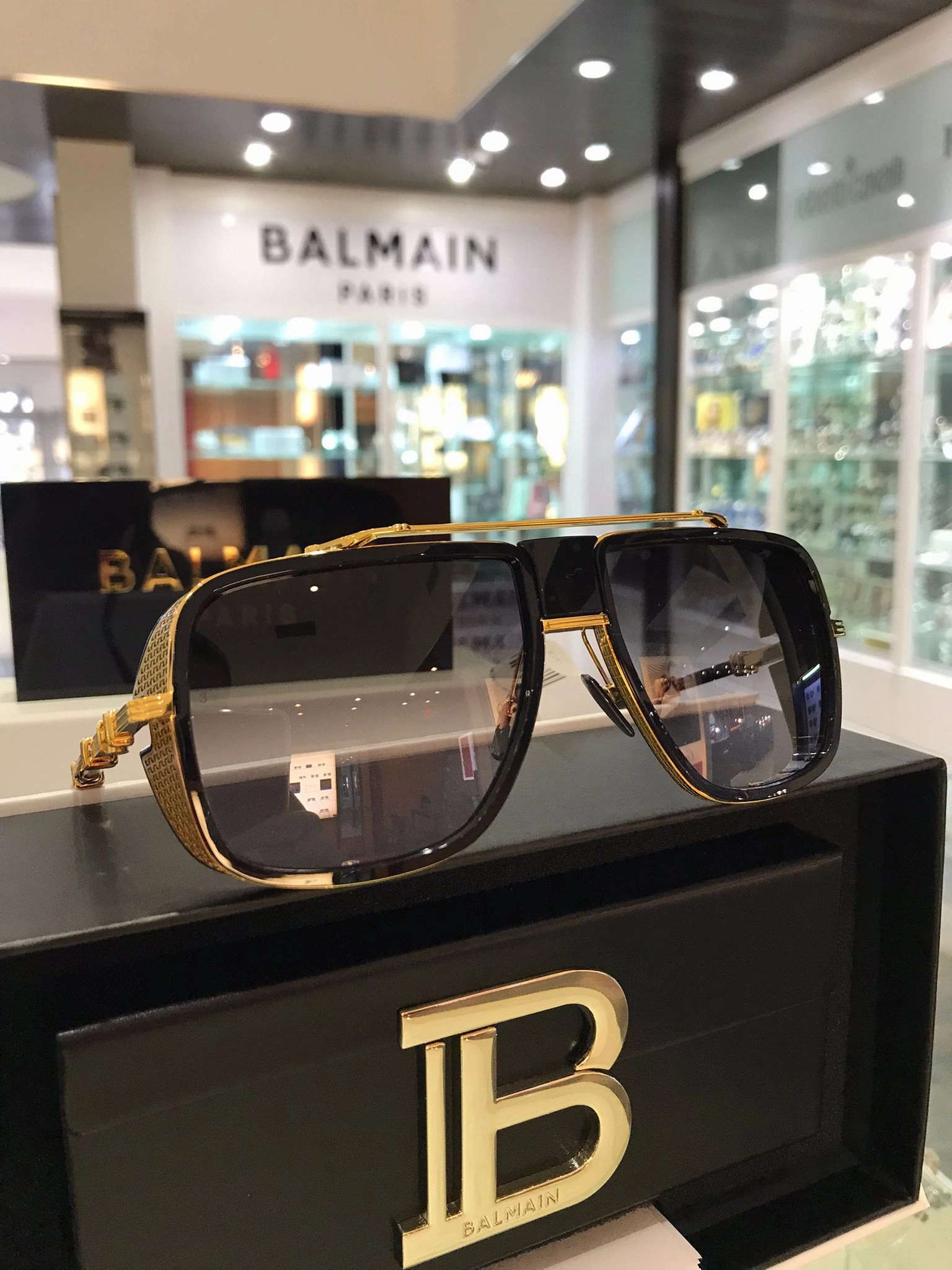 Balmain O.R. BPS-104A 59 Gold Black Unisex Sunglasses