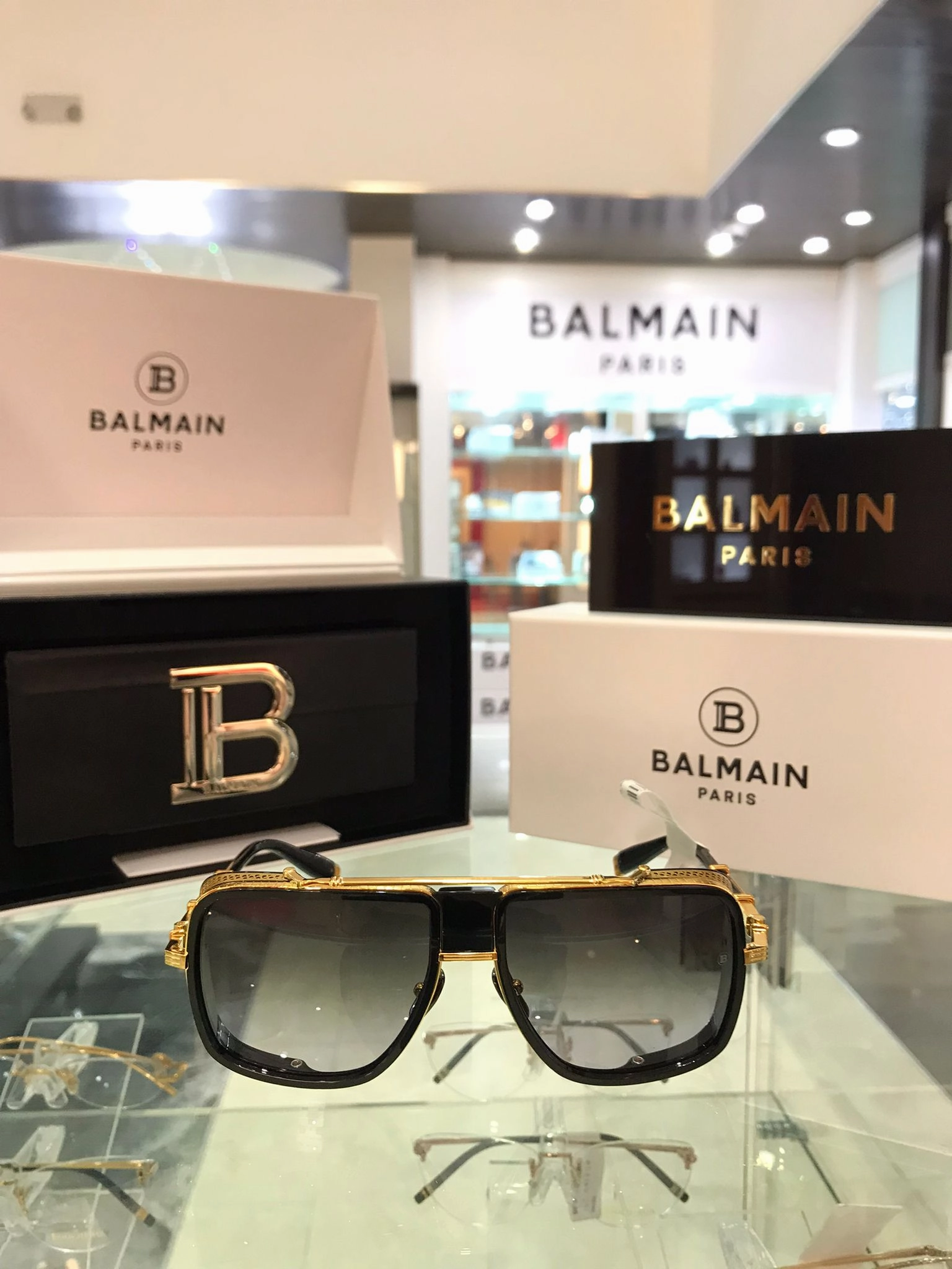 Balmain O.R. BPS-104A 59 Gold Black Unisex Sunglasses