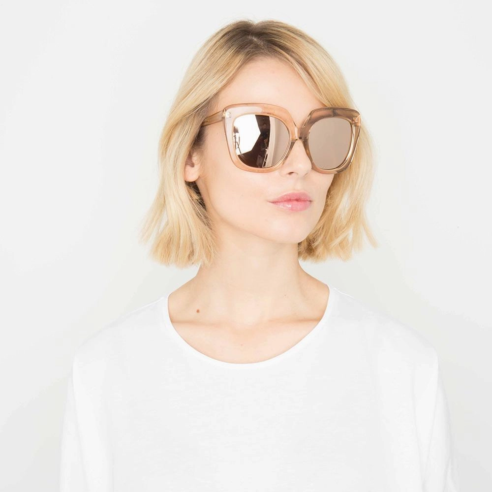 Linda Farrow LFL556