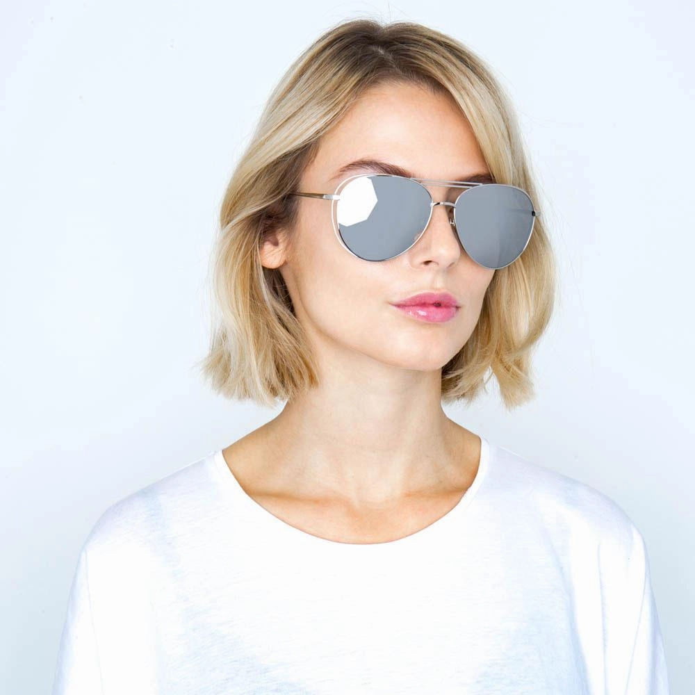 Linda Farrow LFL575