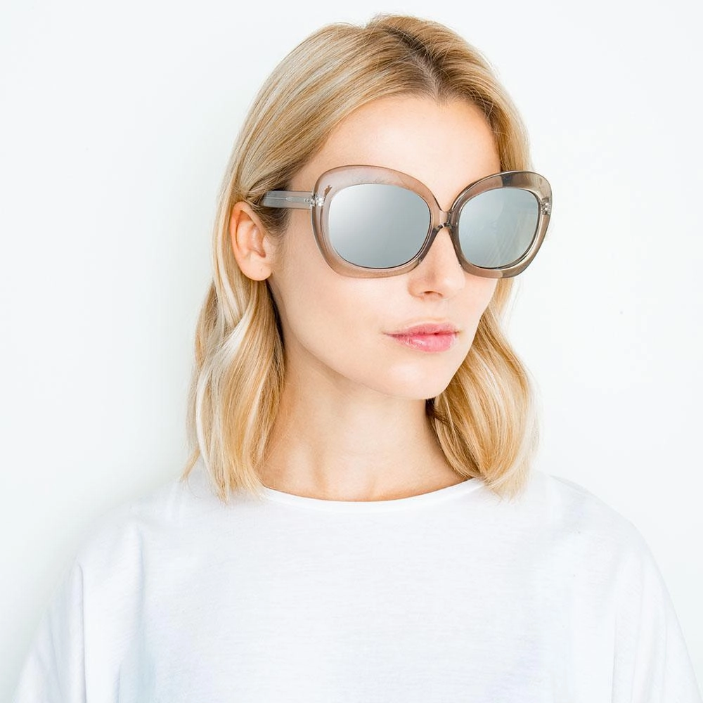Linda Farrow LFL600