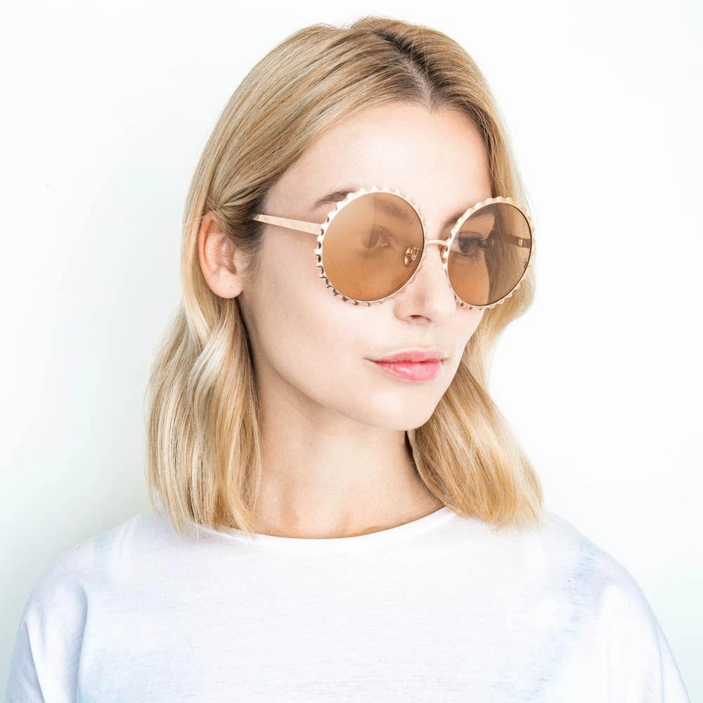 Linda Farrow LFL662