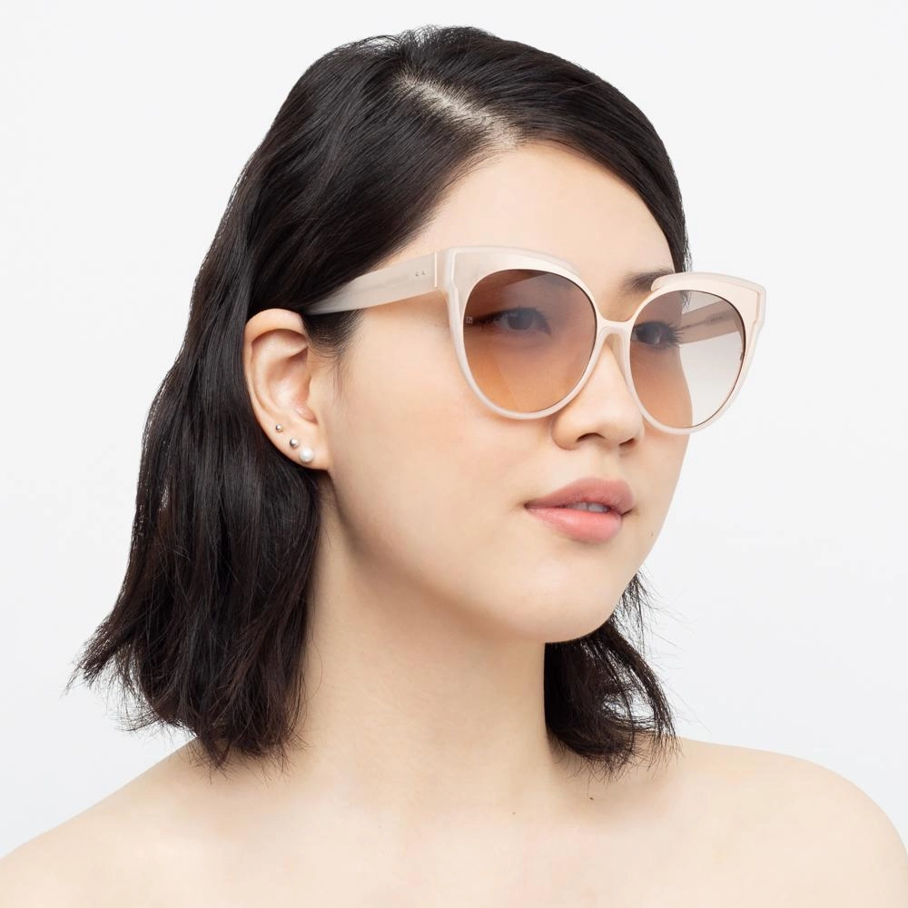 Linda Farrow LFL790